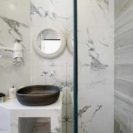 Nikolas Chrisi Ammoudia