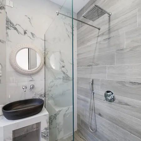 Nikolas Appartamento *