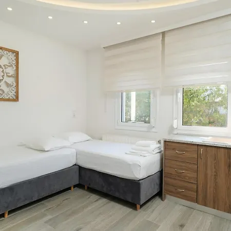 Nikolas * Chrysi Ammoudia